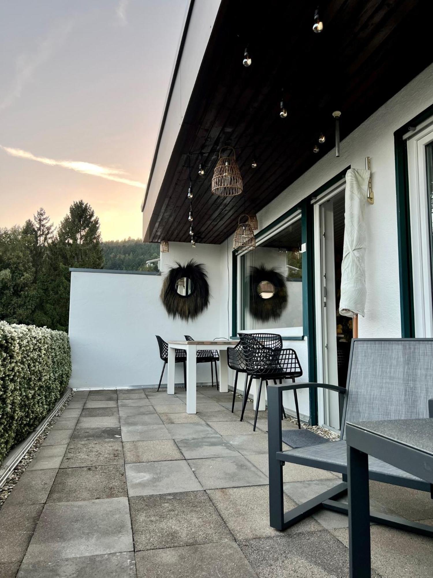 Wohnen Im Schwarzwald Mit Panoramablick Apartment Bad Herrenalb Exterior photo
