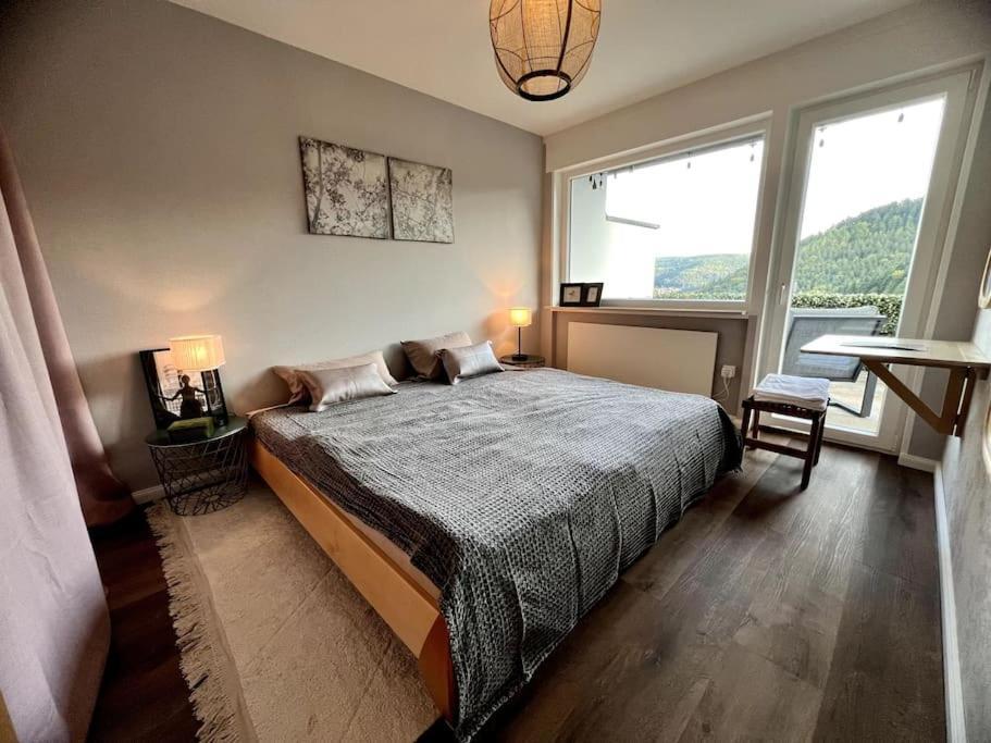 Wohnen Im Schwarzwald Mit Panoramablick Apartment Bad Herrenalb Exterior photo